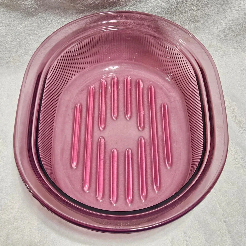 Vintage Corning Visions Cranberry Glass 4 Qt Oval Roaster with Lid made in USA